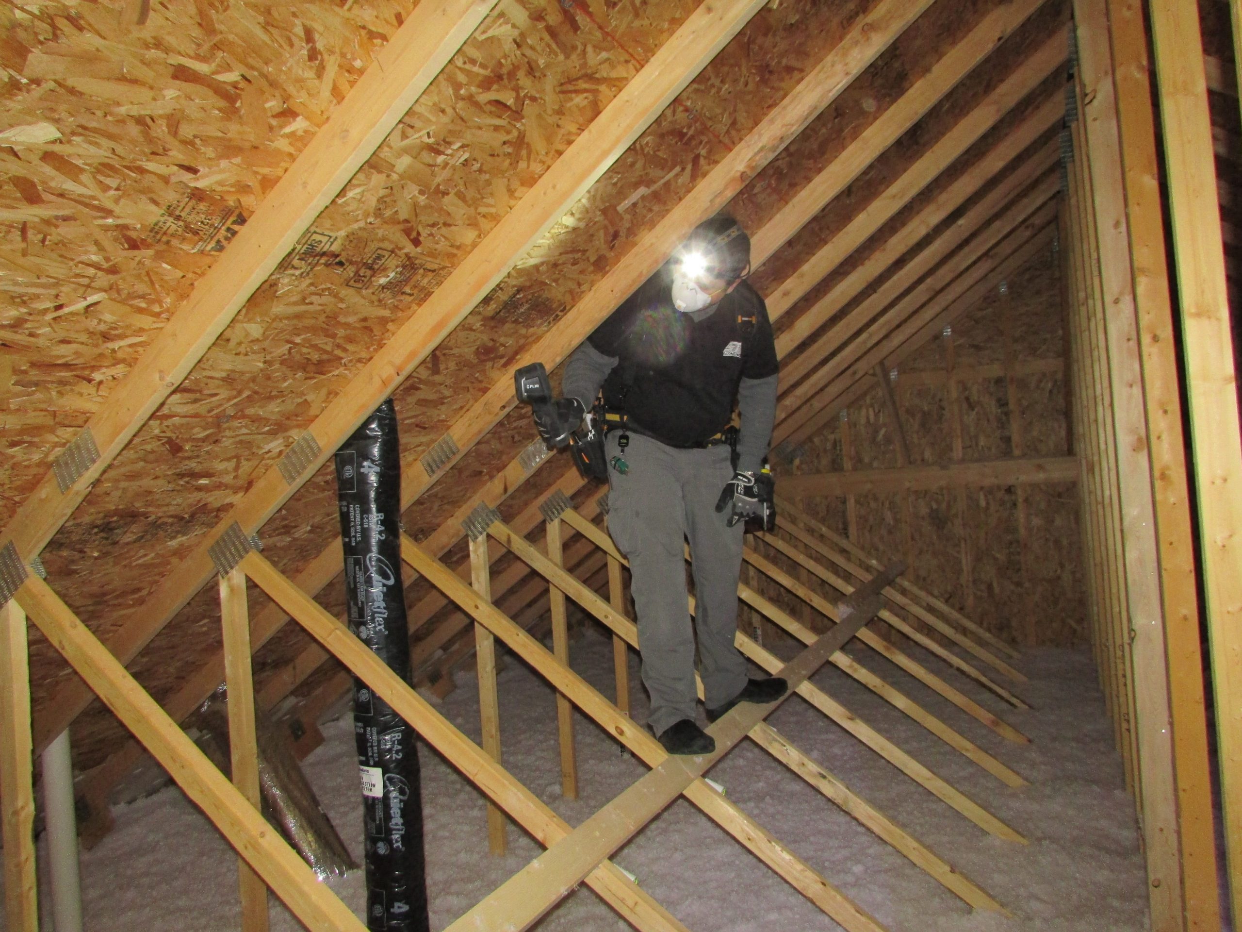 Should Home Inspectors Trample Insulation No Structure Tech Home 