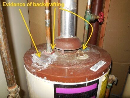 Corrosion-at-top-of-water-heater-tank-440x330.jpg