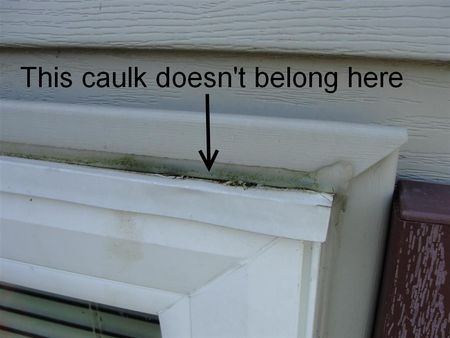 Caulked head flashing