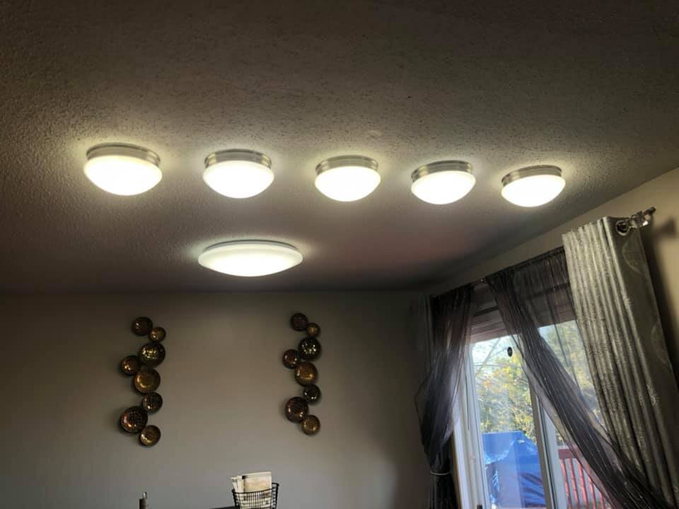 Captain Jean-Luc Picard still insists there are only four lights.