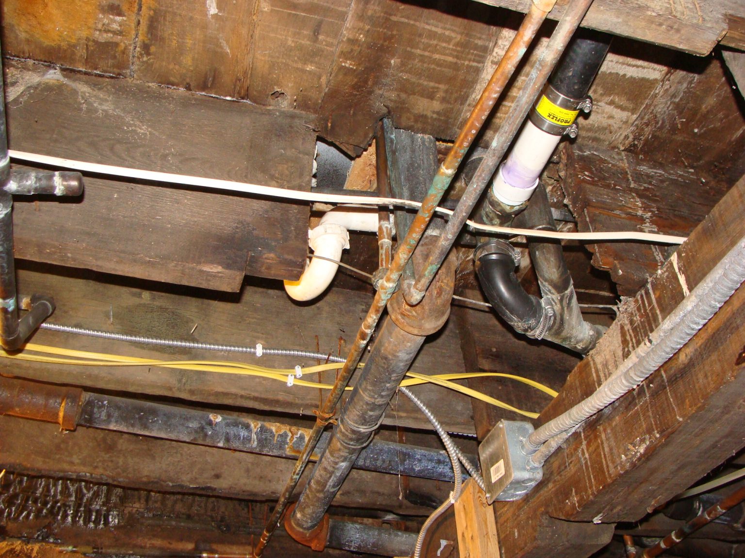 How big is too big? Notching and boring rules for dimensional lumber