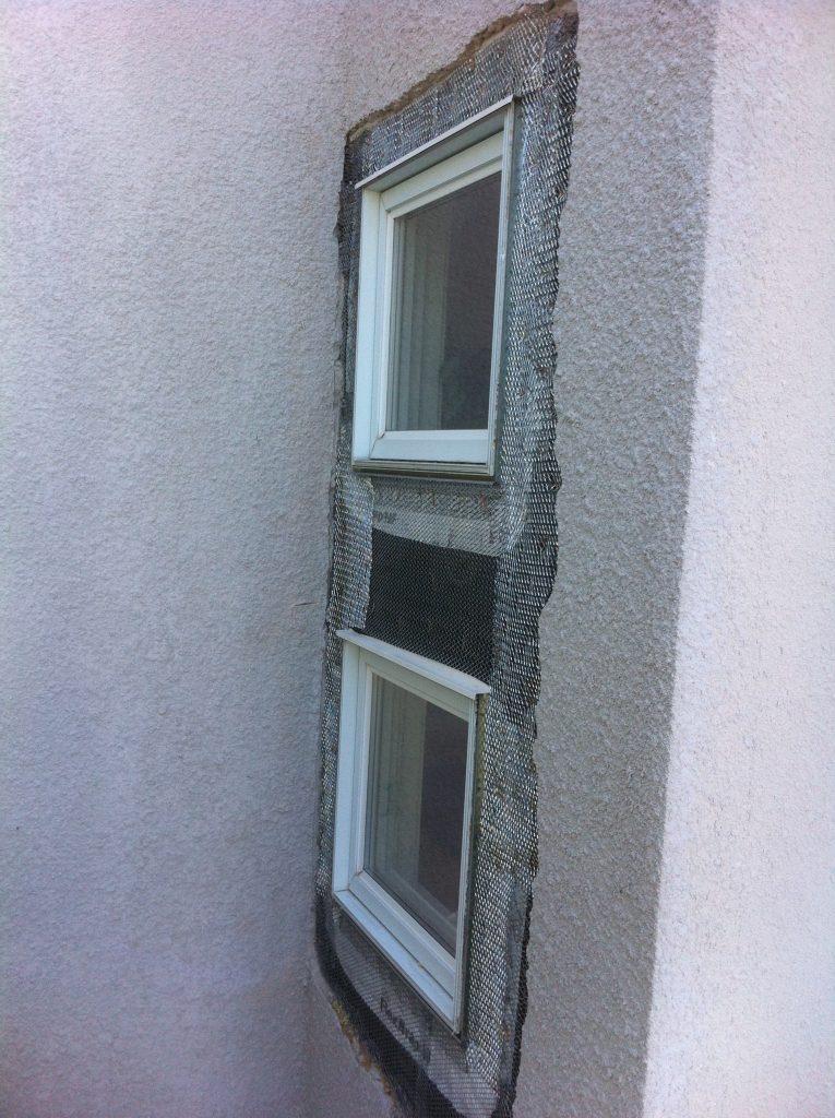 Full replacement window lath exposed