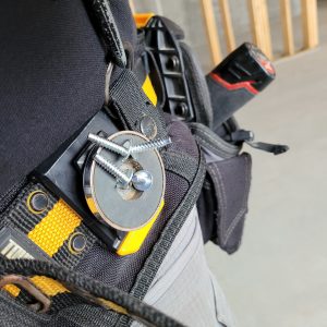 Magnet on tool belt
